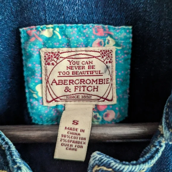 Abercrombie & Fitch Vintage Y2K Denim Jacket - Picture 2 of 4